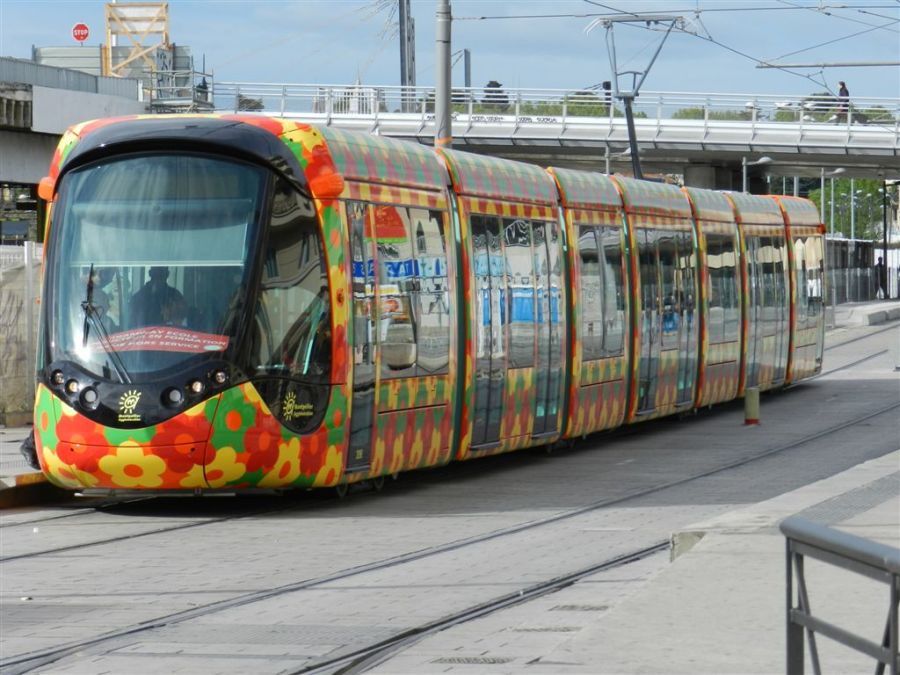 Rame 2096 Citadis 402 Alstom en essai du côté de la gare Saint-Roch à Montpellier