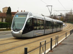 A Blagnac, la rame 5014 Citadis 302 Alstom approche de la station "Servanty-Airbus", le mercredi 19 décembre 2012 Copyright : Louis Ferdinand