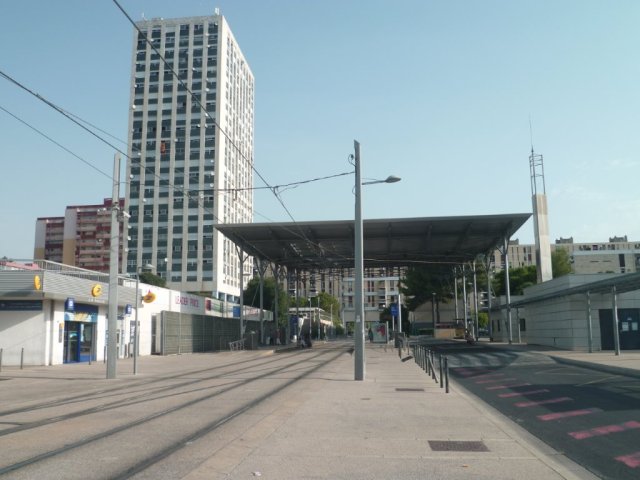 A Montpellier, station "Stade de la Mosson" de la ligne 1 photographiée à moins de douze heures du coup d'envoi de la rencontre de Ligue 1 de football devant opposer le MHSC au SCO d'Angers, le samedi 8 août 2015 à 21h00. Copyright : Edouard Paris